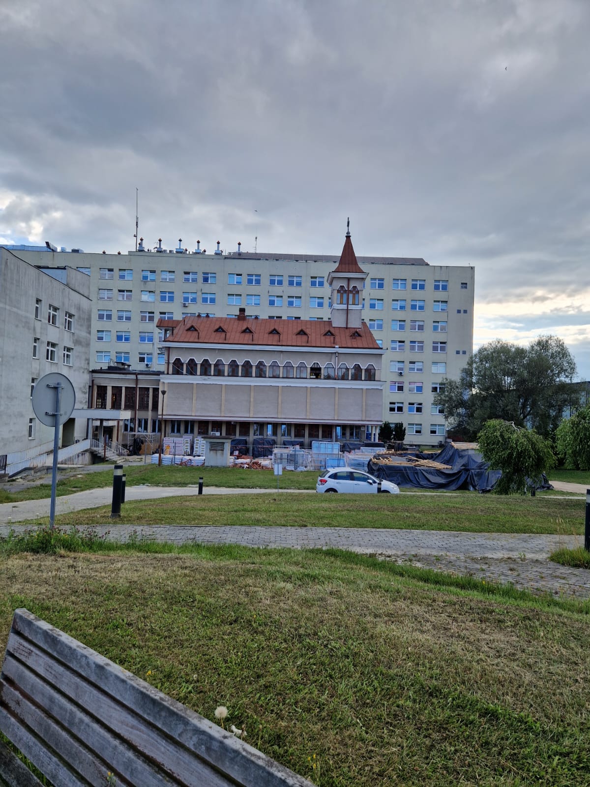 leadpol montaż
